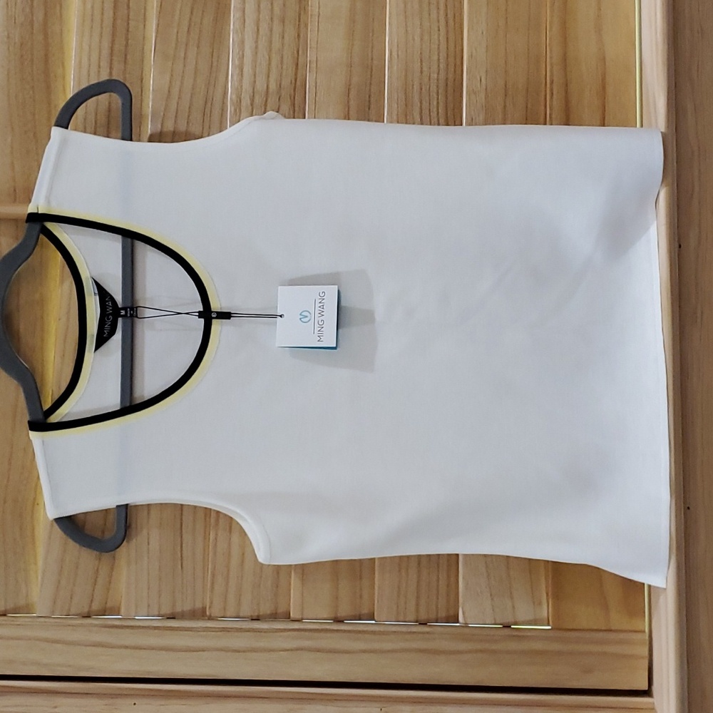 Ming Wang top size Medium